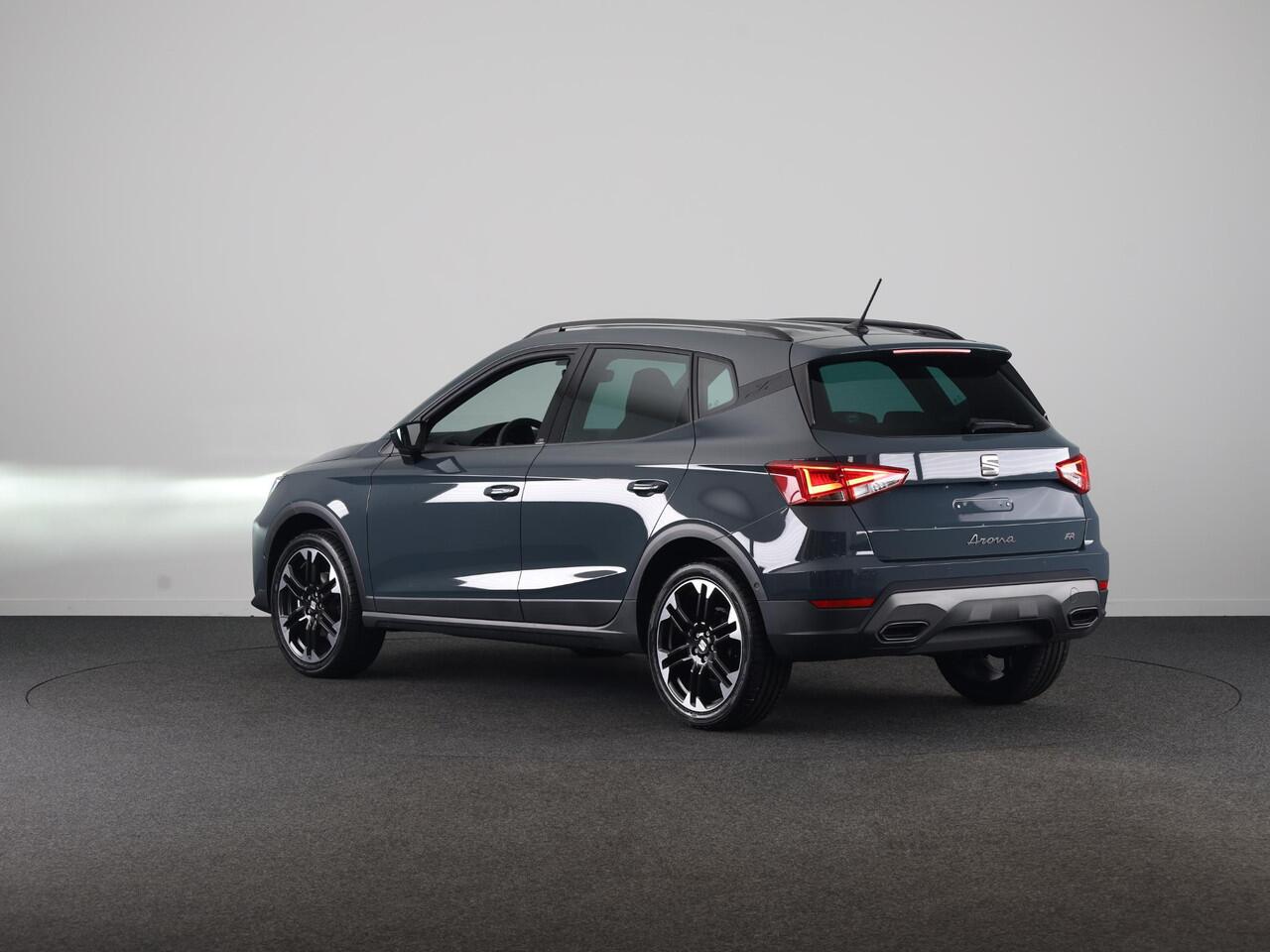 Seat Arona FR Business Connect 1.0 EcoTSI 70 kW / 95 PK SUV 5 | Bucket Seats | 18 inch Velgen 'Performance Machined' | Stoelverwarming | Adaptive Cruise Control | Achteruitrij Camera | Sensoren V+A