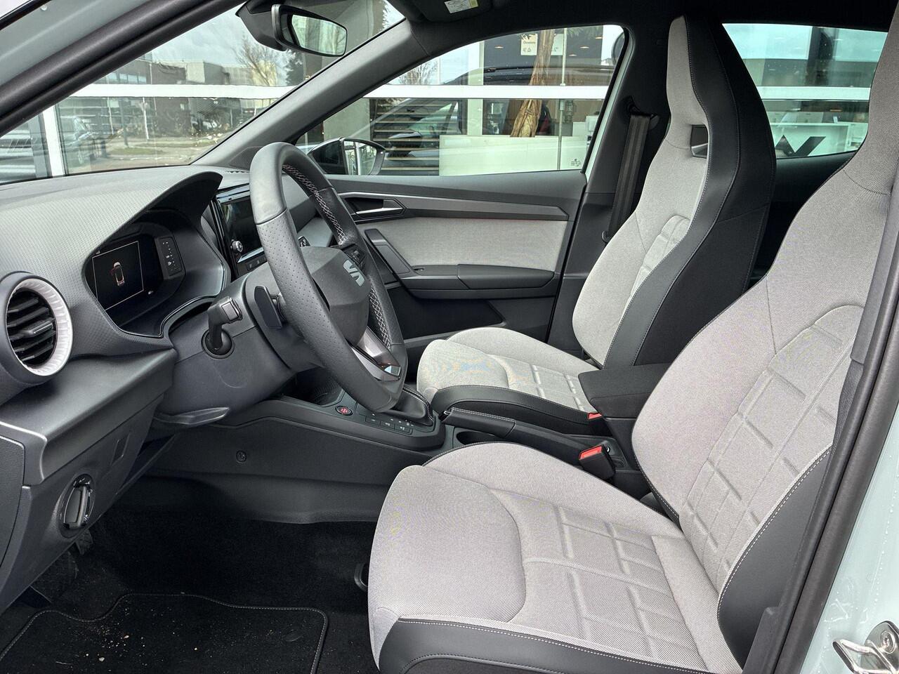 Seat Arona 1.0 EcoTSI FR Business Connect 116PK DSG Automaat l 18" Preformance Machined l Trekhaak afneembaar