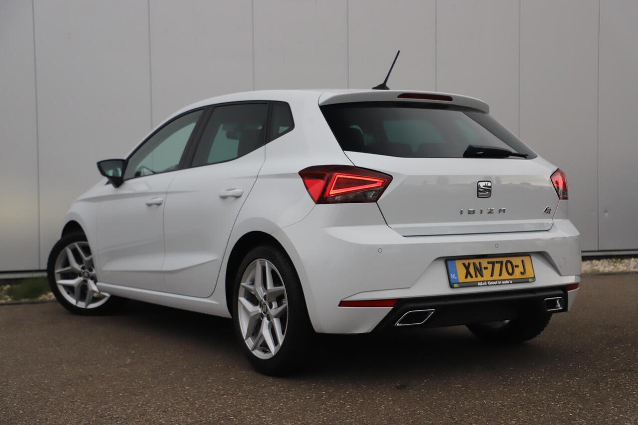 Seat IBIZA 1.5 TSI EVO FR Business Intense 150PK ! Full LED 17 inch LMV Sfeerverlichting Navigatie Achteruitrijcamera Carplay Android Clima Cruise PDC Getint Glas