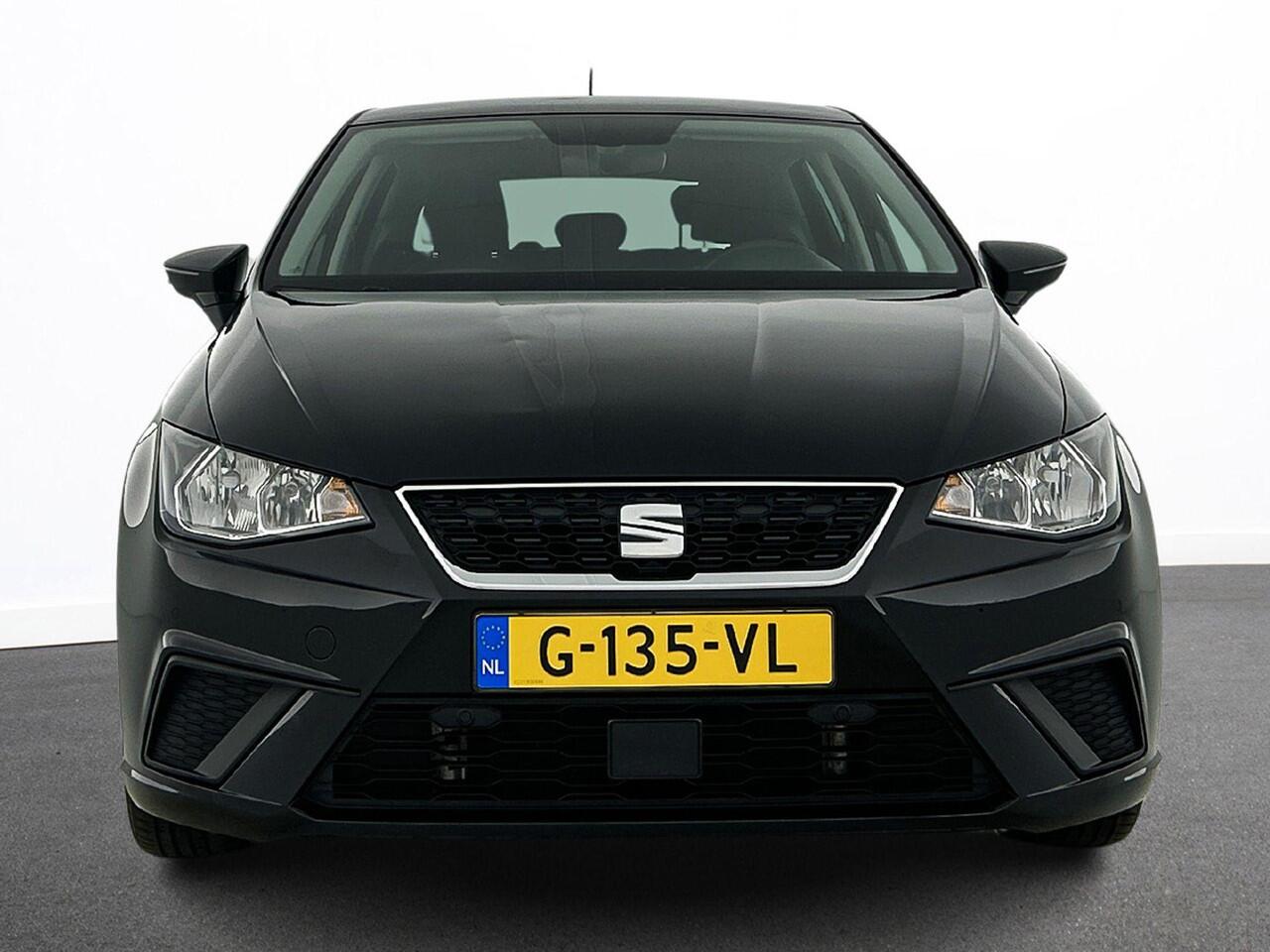 Seat IBIZA 1.0 TSI Style Business Intense Rijklaar incl. 12 mnd Garantie! Airco ECC Navi Carplay Cruise Control PDC Achter + Camera LM Velgen 15" LM Velgen Armsteun