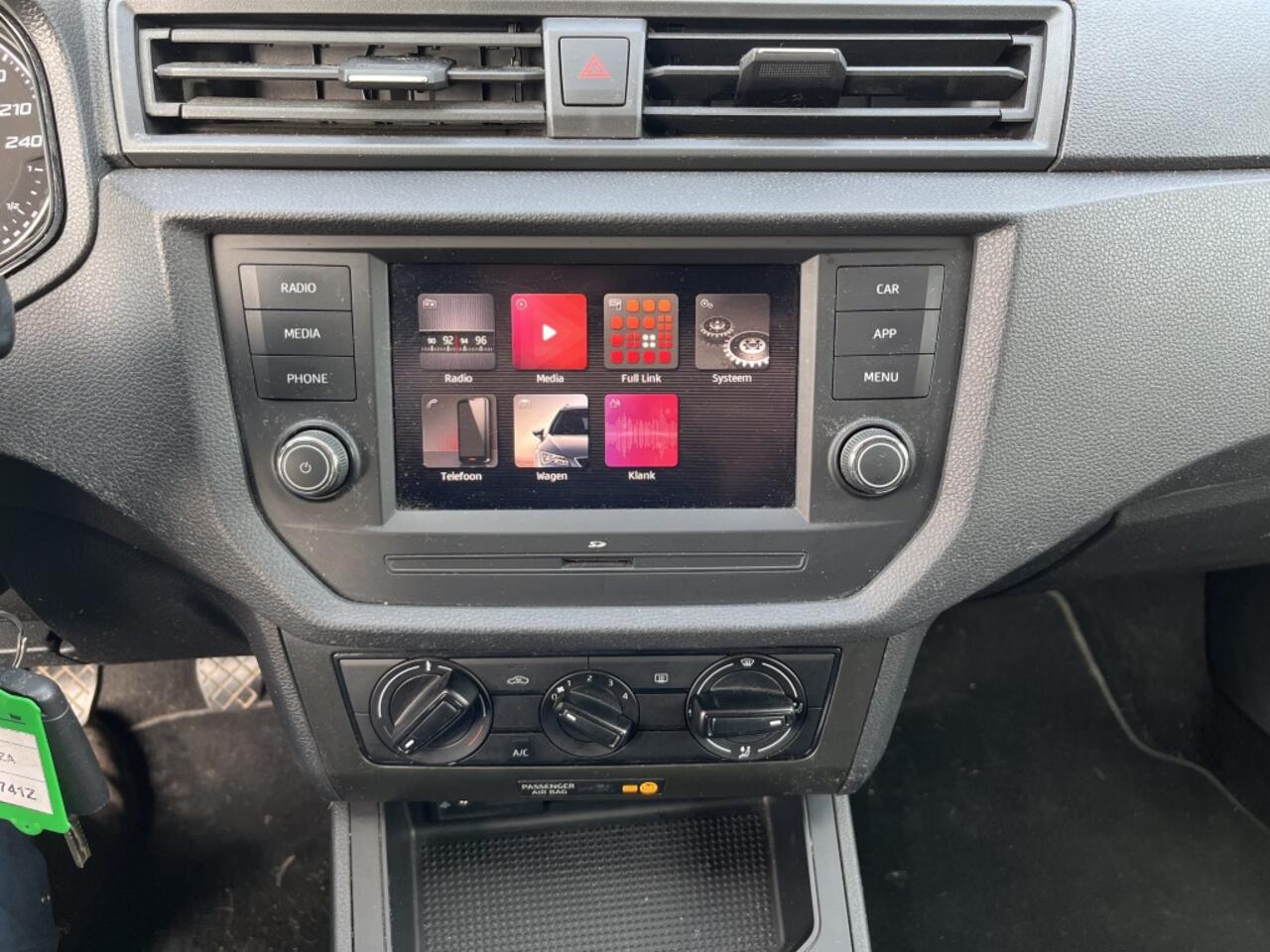 Seat IBIZA 1.0 MPI Reference