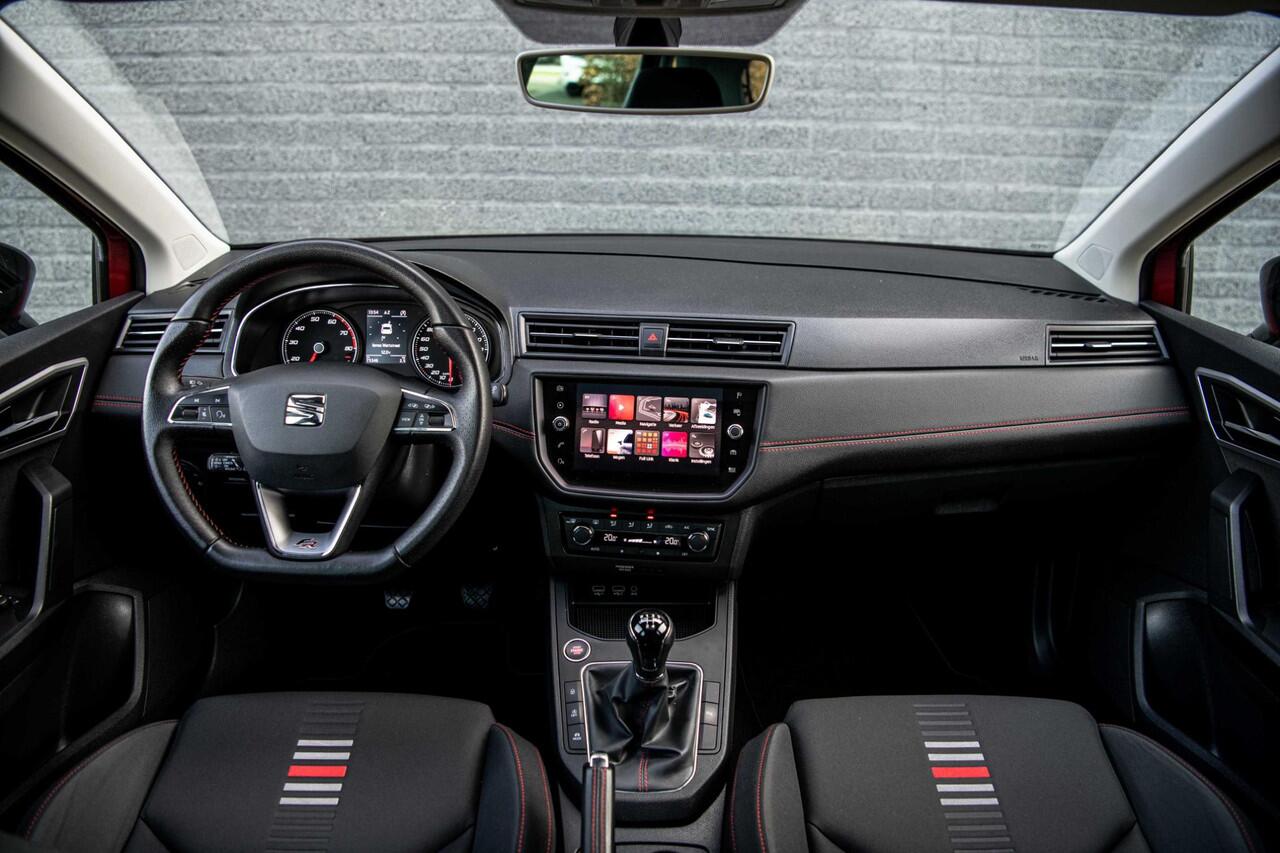 Seat IBIZA 1.0 TSi 95 pk FR Business Intense | Panoramadak | 18" Bi-Color | Afneembare Trekhaak