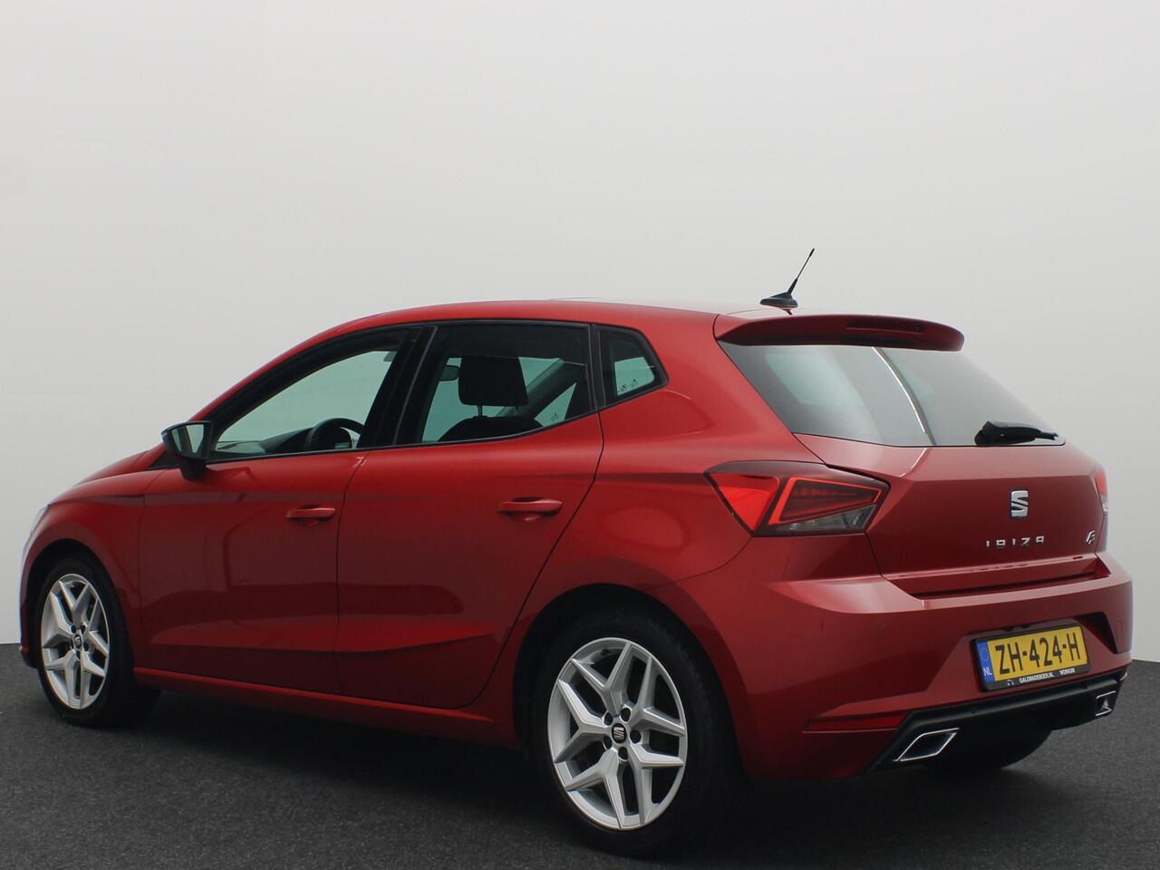 Seat IBIZA 1.0 TSI FR Business Intense PANORAMADAK / CARPLAY / BEATS-AUDIO / CAMERA / KEYLESS / FULL LED / NAVI / CLIMA / PDC / BLUETOOTH / ACC / NL-AUTO