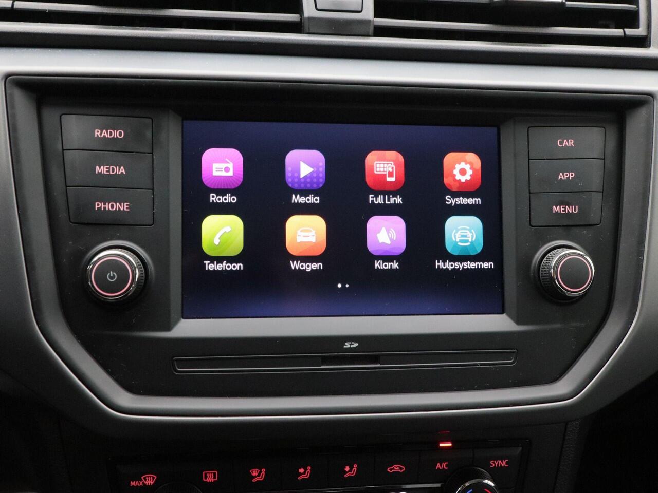 Seat IBIZA 1.0 TSi Style | Climate Controle | 15 Inch | CarPlay | Cruise Controle | Parkeersensoren | 60.042 Km!!