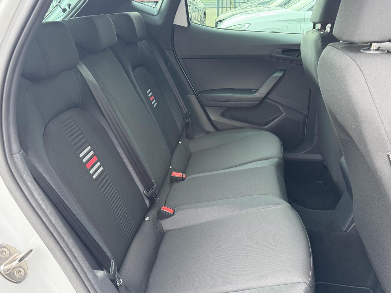 Seat IBIZA 1.0 TSI FR BUSINESS INTENSE I P-CAMERA I CLIMATE CONTROL I APPLE CARPLAY I CRUISE CONTROL