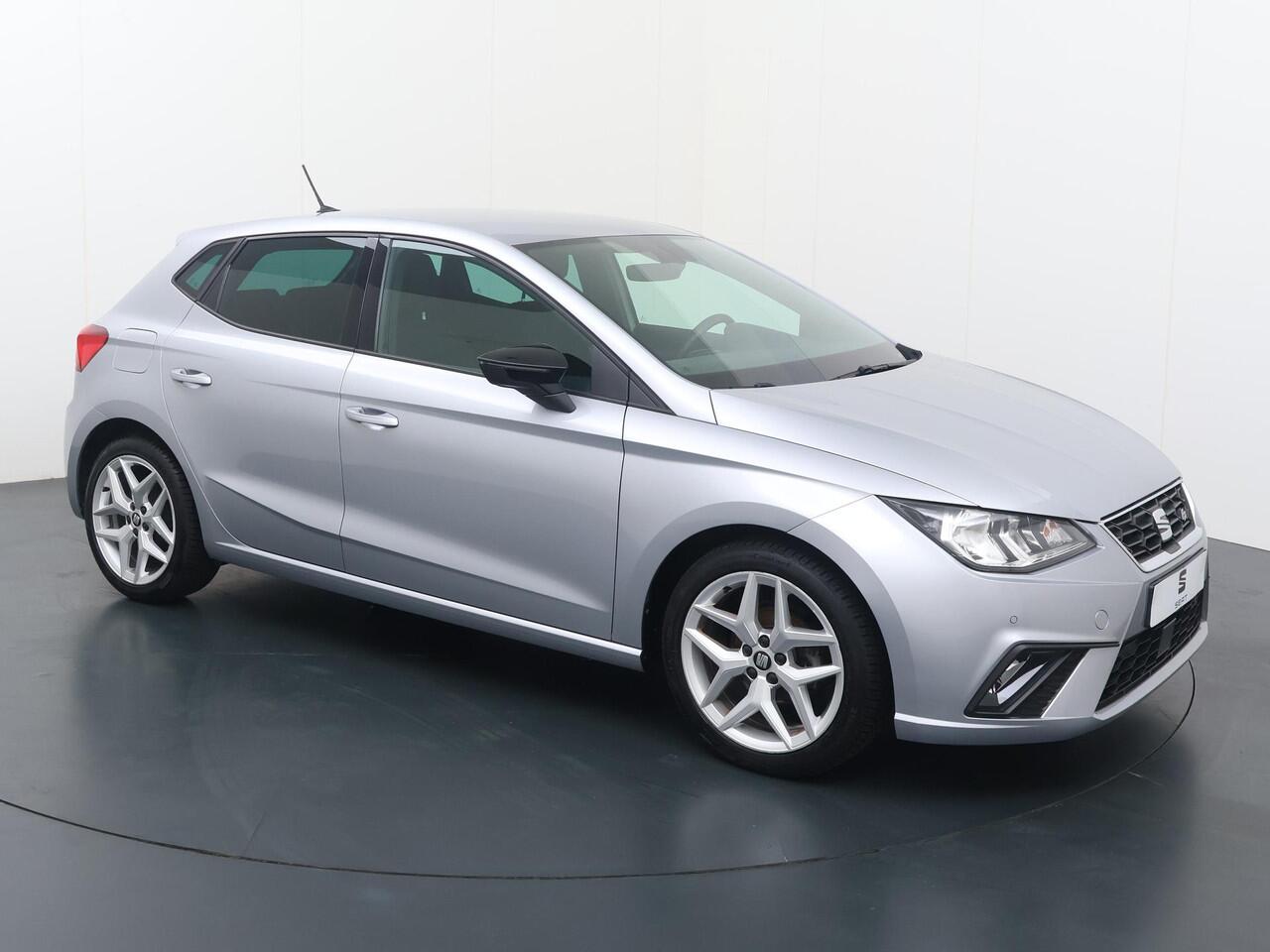 Seat IBIZA 1.0 TSI FR Business Intense | 95 PK | Climate control | Achteruitrijcamera | Apple Carplay/Android Auto |