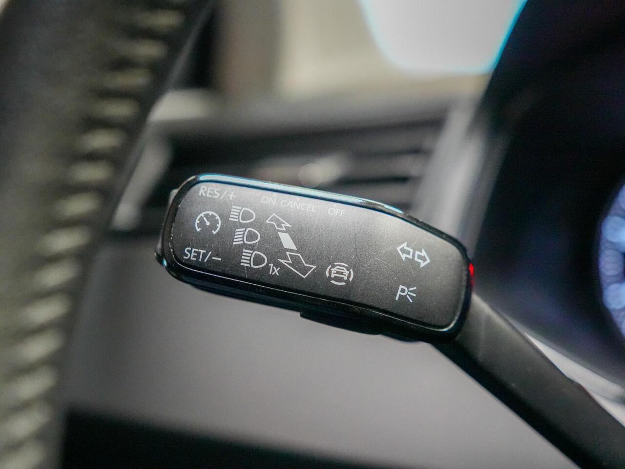 Seat IBIZA 1.0 MPI Reference |VOL!|stoelvrm|clima|carplay|park