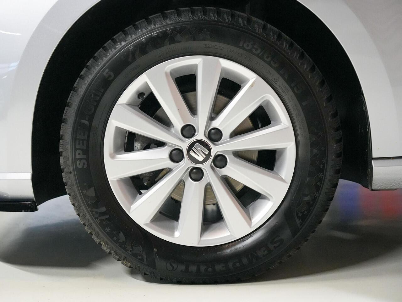 Seat IBIZA 1.0 MPI Reference |VOL!|stoelvrm|clima|carplay|park