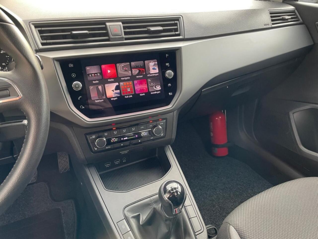 Seat IBIZA 1.0 TSI Business intense, Stoelverwarming, Stuurwielbediening, DAB+, PDC