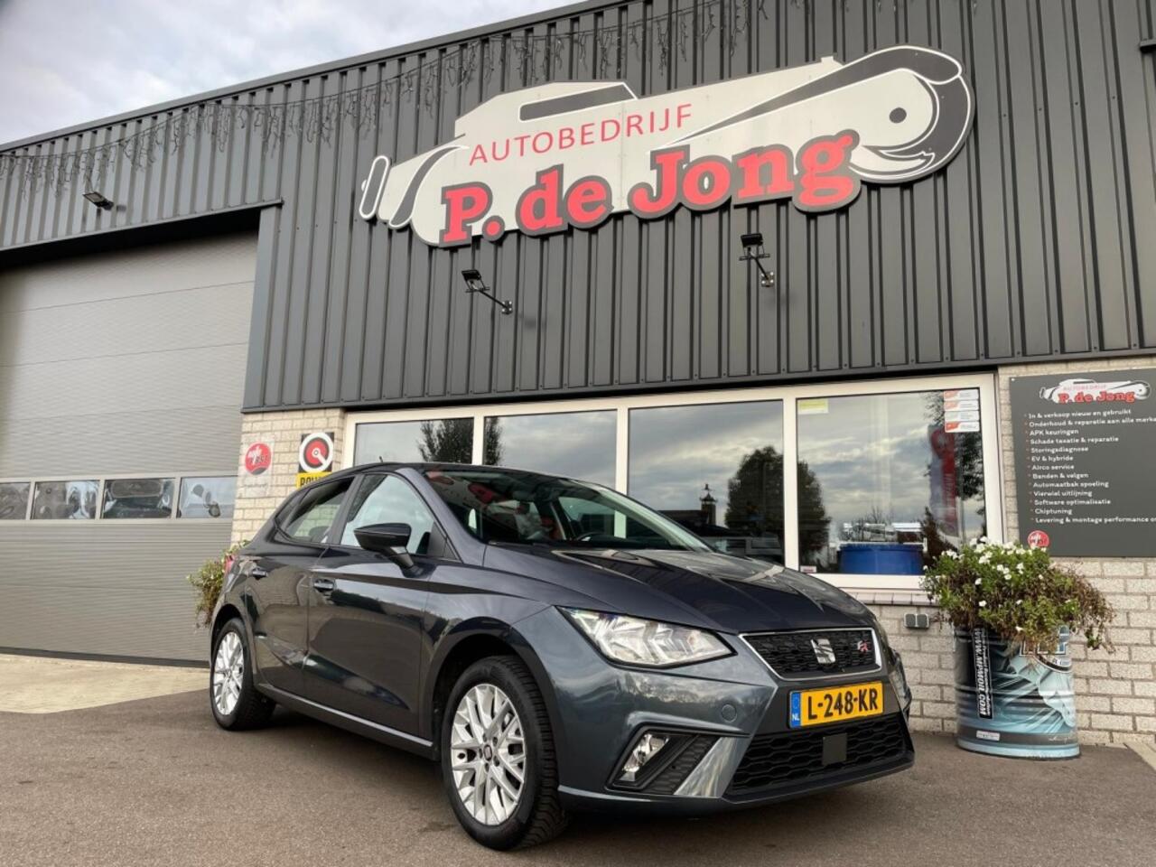 Seat IBIZA 1.0 TSI Business intense, Stoelverwarming, Stuurwielbediening, DAB+, PDC