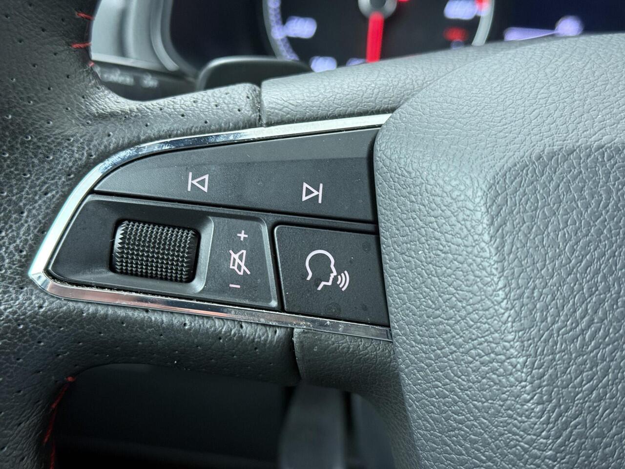 Seat IBIZA 1.0 TSI FR Business Intense | 115 PK | Automaat | Achteruitrijcamera | Cruise control | Apple Carplay/Android Auto |