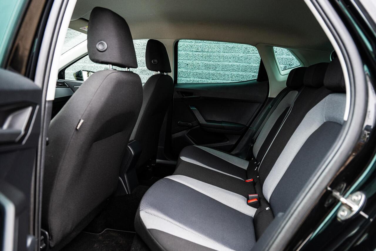 Seat IBIZA 1.0 TSi 95 pk Style Business Intense | Camera | Parkeersensoren | Navigatie