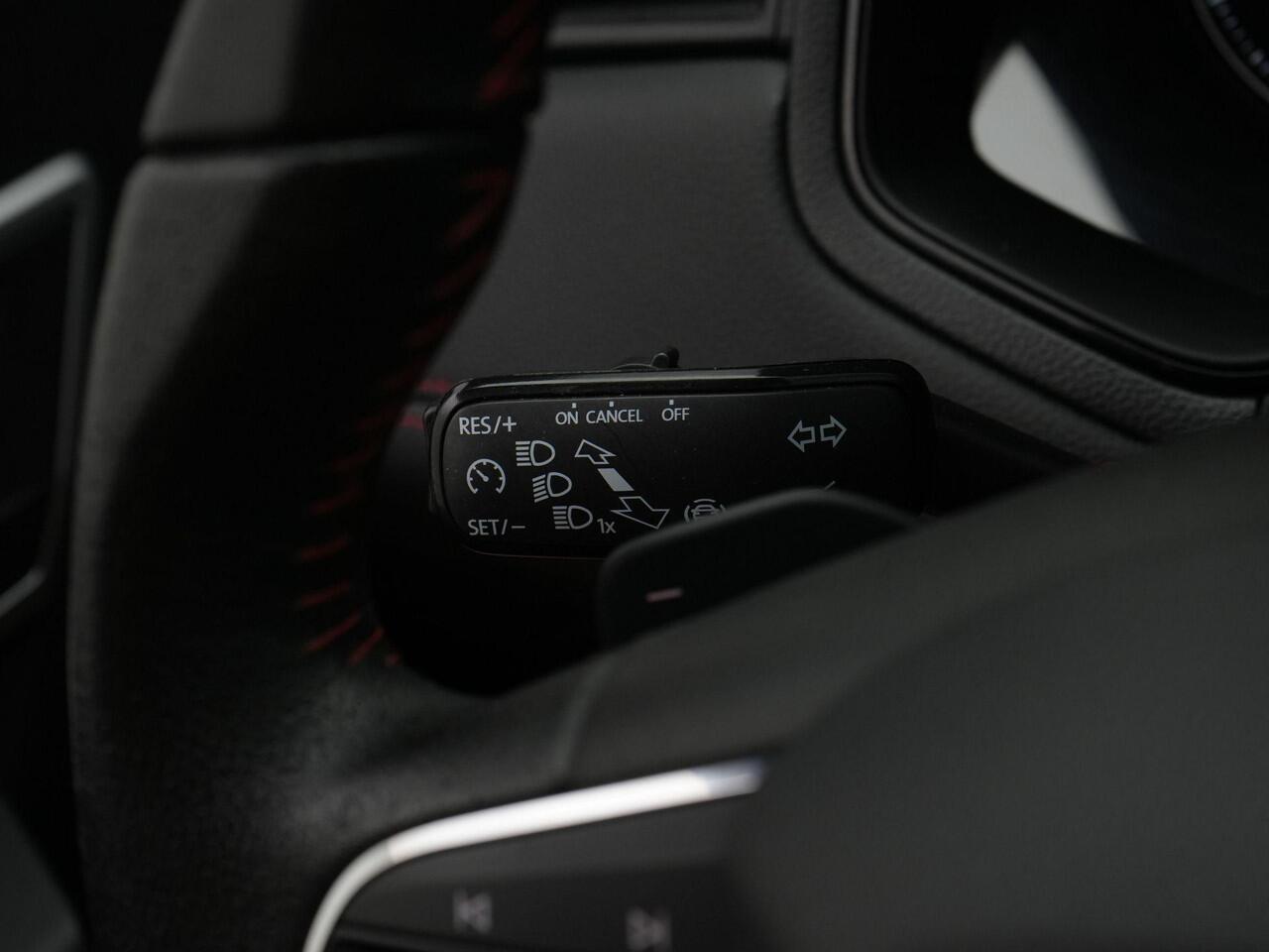 Seat IBIZA 1.0 TSI 110 pk DSG FR Business Intense | Panoramadak | Adaptief onderstel | Navigatie | Keyless Entry