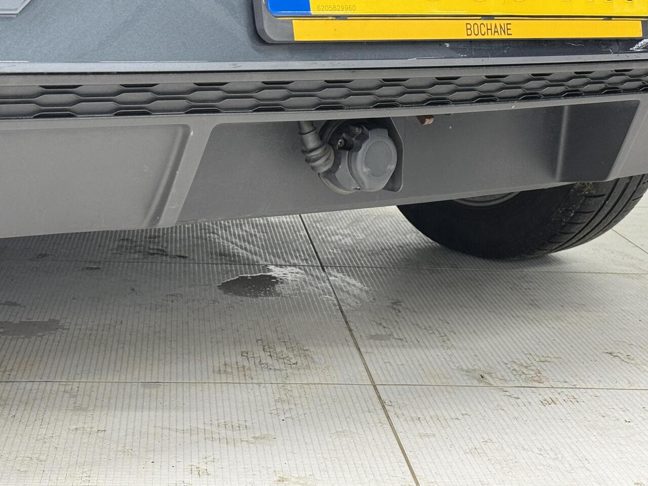 Seat IBIZA 1.0 TSI Flex | Navigatie | Parkeersensoren | Trekhaak | Cruise control |