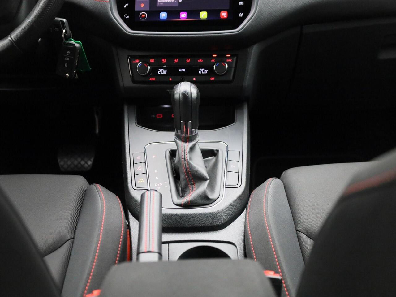 Seat IBIZA 1.0 TSI FR Business Intense | 18" LMV | Camera | PDC Voor + Achter | Full-Map Navigatie | Climate Control | Privacy Glass | Cruise Control & Snelheidsbegrenzer | Apple Carplay & Android Auto