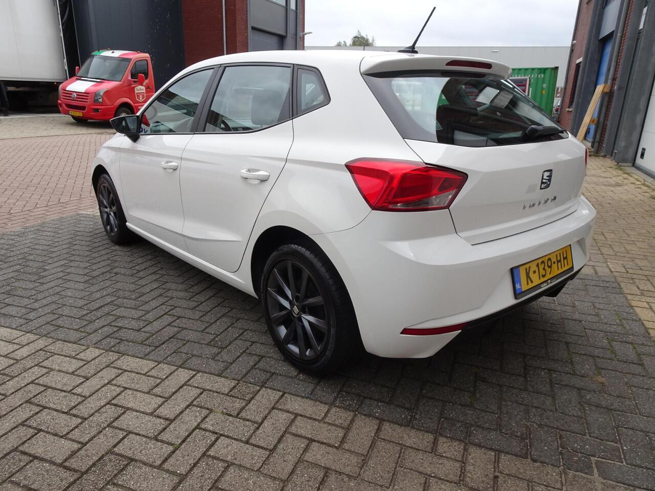 Seat IBIZA 1.0 TSI Style 95PK l Airco l Cruise l LM Velgen l Beats audio