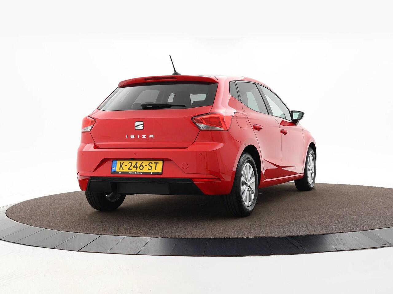 Seat IBIZA 1.0 TSI 95pk Style Business Intense · Camera · P-Sensoren · Apple/Android Car Play · Navigatie · 15'' Inch ·
