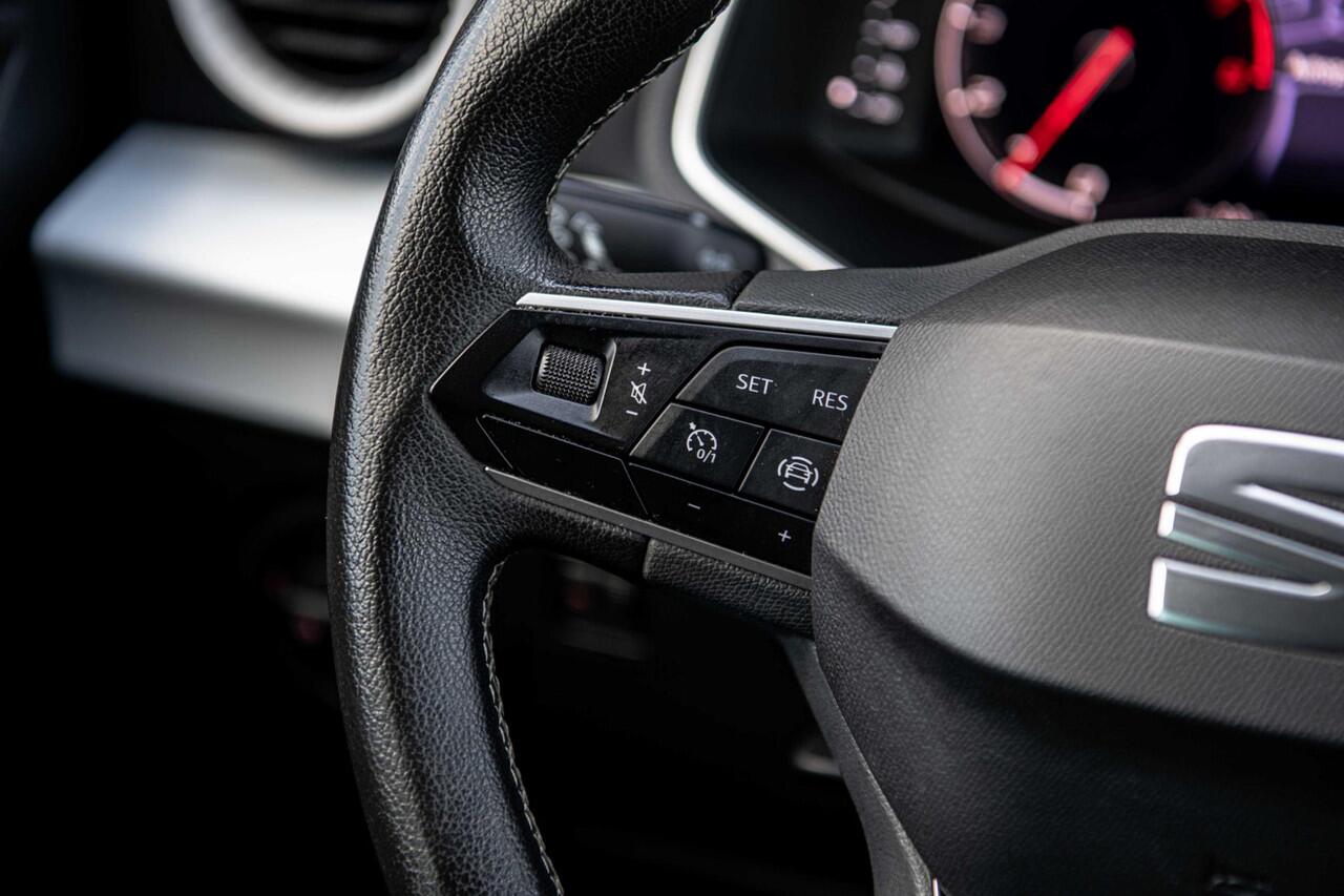 Seat IBIZA 1.0 TSi 95 pk Style Business Intense | Stoelverwarming | Navigatie | Digt. Instrumentarium