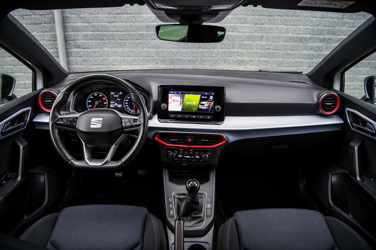 Seat IBIZA 1.0 TSi 95 pk FR | Signature LED | Parkeersensoren | Climatronic