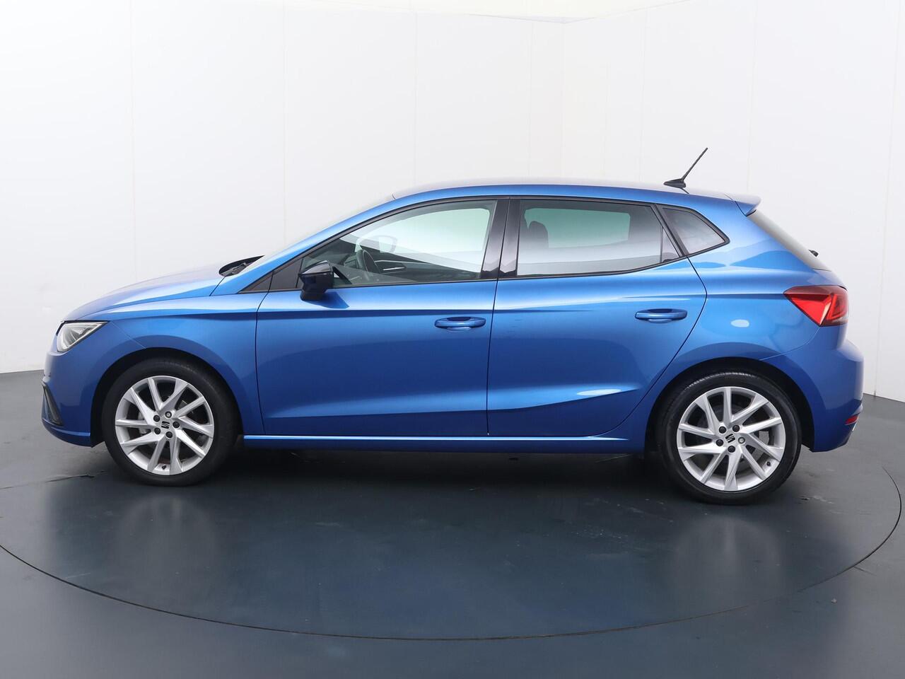 Seat IBIZA 1.0 EcoTSI FR | 95 PK | Climate control | LED verlichting | Cruise control | Apple Carplay/Android Auto |