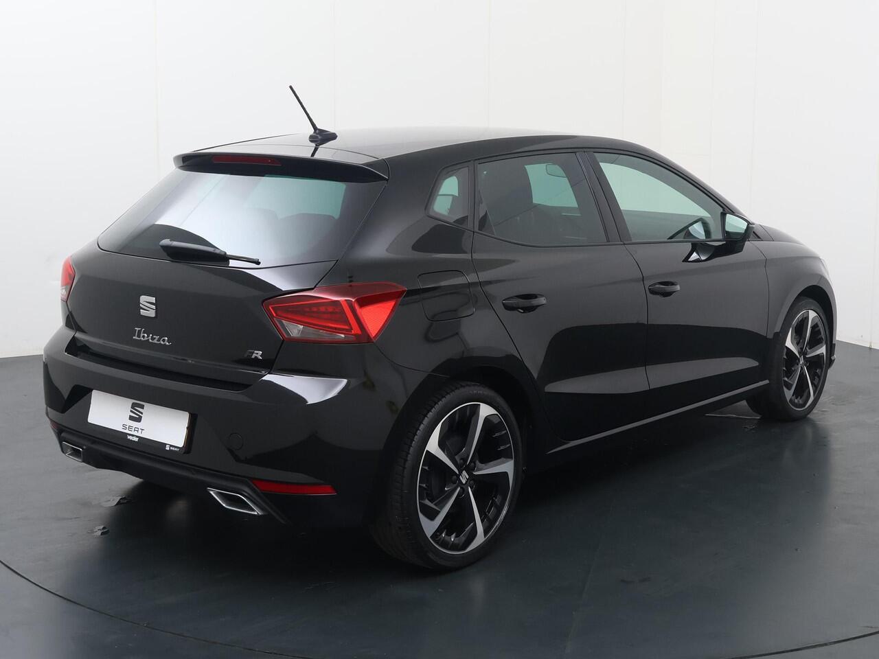 Seat IBIZA 1.0 EcoTSI FR | 95 PK | Cruise control | LED verlichting | Apple Carplay/Android Auto | 18" LM velgen |
