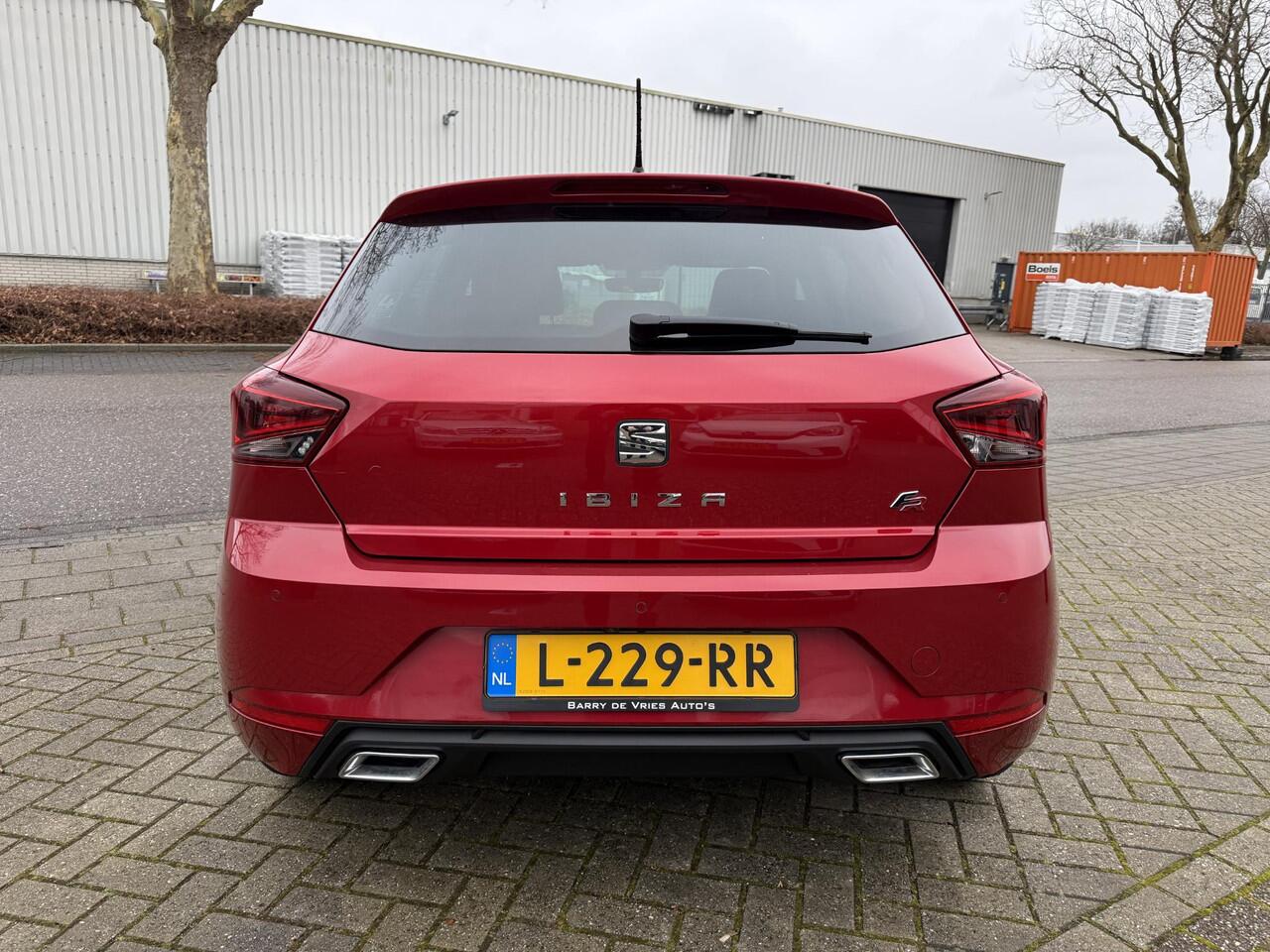 Seat IBIZA 1.0 TSI FR Business Intense | Apple Carplay | Achteruitrijcamera | Cruise Control |