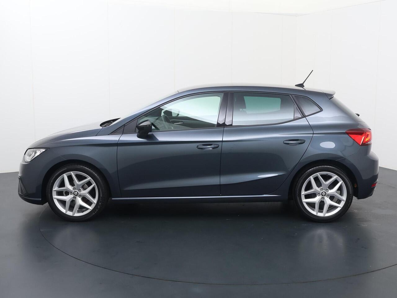 Seat IBIZA 1.0 EcoTSI FR | 95 PK | Achteruitrijcamera | Cruise control | Apple Carplay/Android Auto |