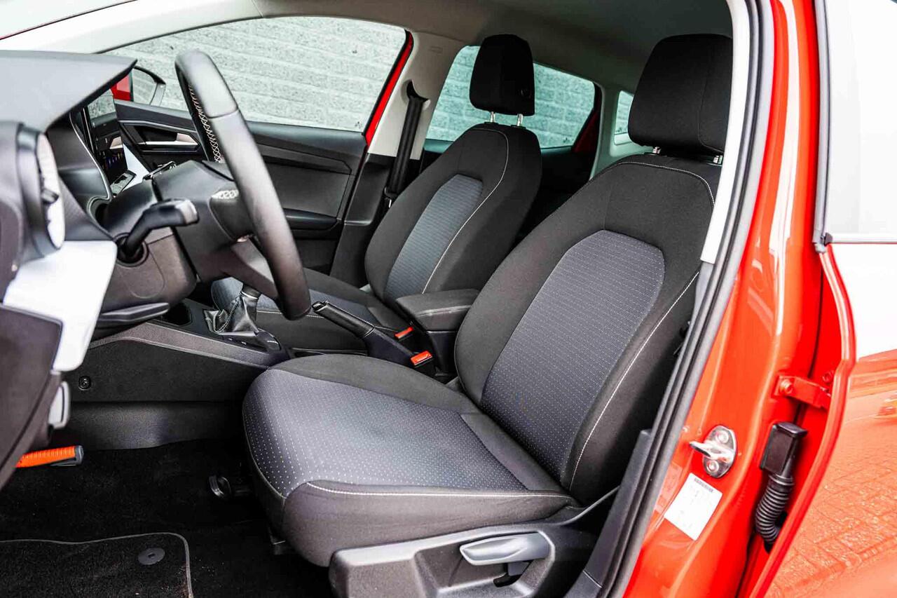 Seat IBIZA 1.0 TSi 95 pk Style Business Intense | Virtual Cockpit | Stoelverwarming | LED