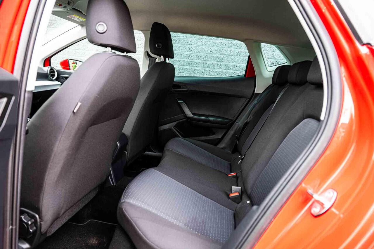 Seat IBIZA 1.0 TSi 95 pk Style Business Intense | Virtual Cockpit | Stoelverwarming | LED