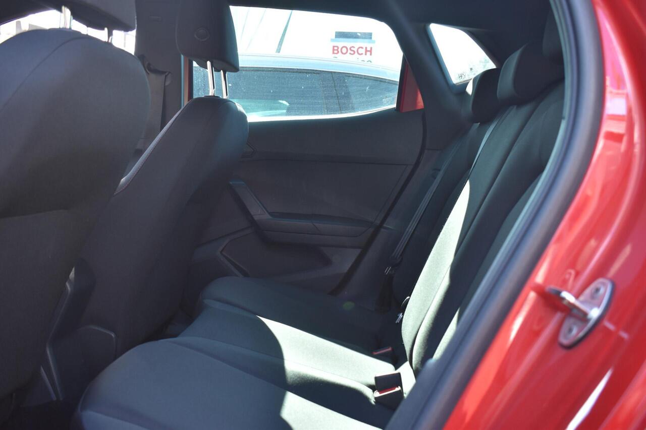 Seat IBIZA 1.0 TSI FR Business Intense Plus | Keyless | Digitaal Dashboard | Navi | Camera | 12 mnd BOVAG garantie | Whatsapp 06-53188999