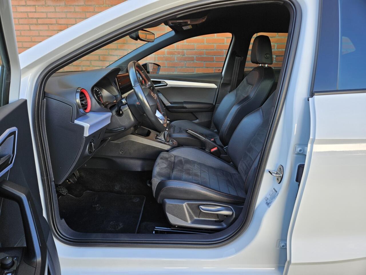 Seat IBIZA 1.0 EcoTSI FR 1e eigenaar Seat-dealer Onderhouden