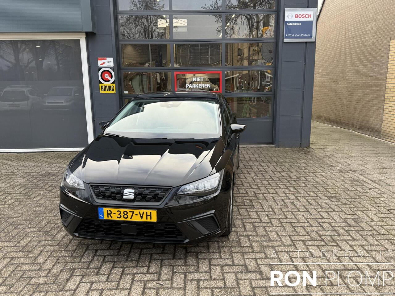 Seat IBIZA 1.0 EcoTSI Style Business Intense / Airco/ Navigatie/ Cruise/ Digitaal displ/ PDC/ Apple carplay/ LED/ LMV