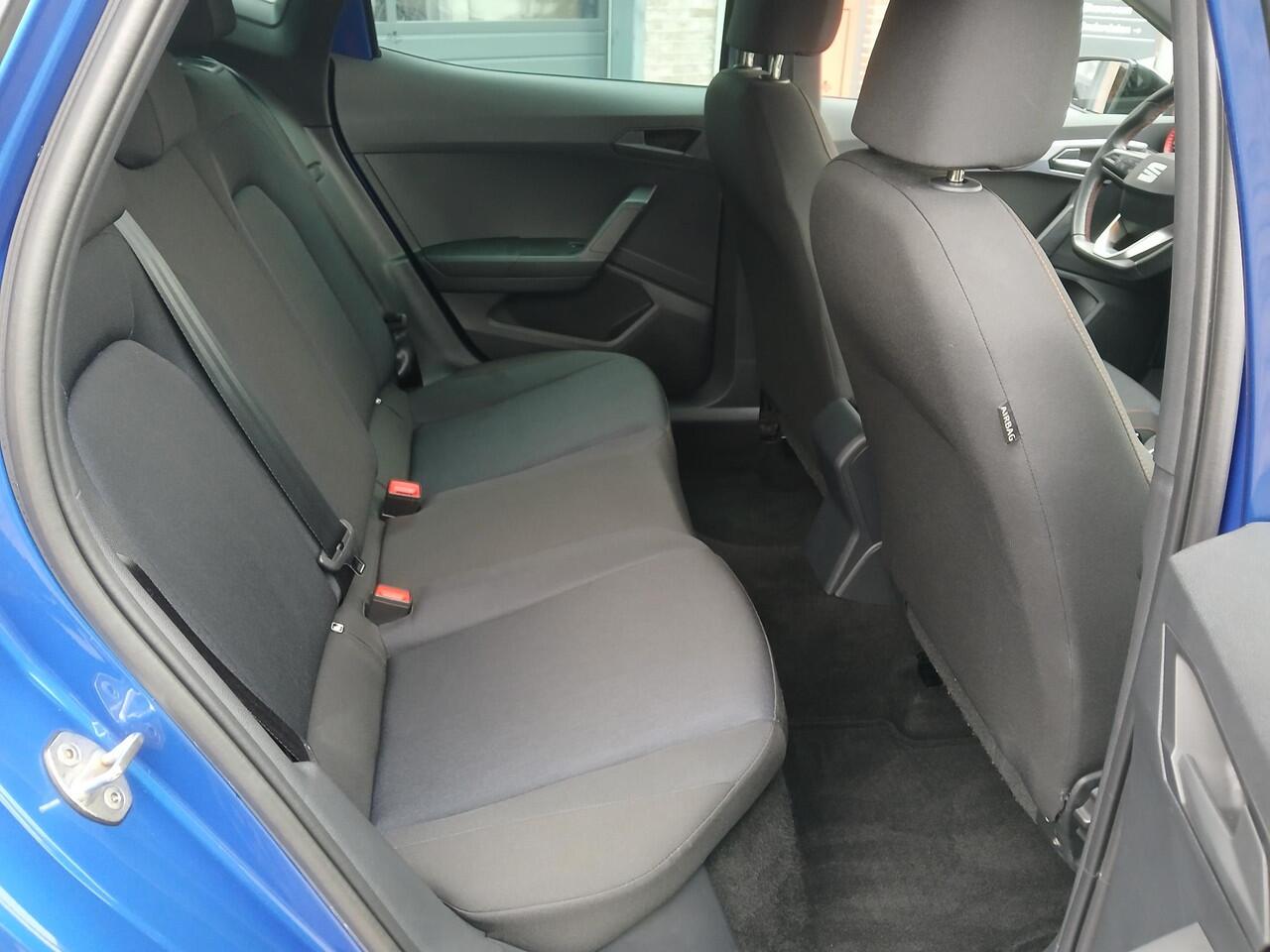 Seat IBIZA 1.0 EcoTSI FR Business Intense + Navigatie + 18 inch + Camera, 30.000 k.m.!!