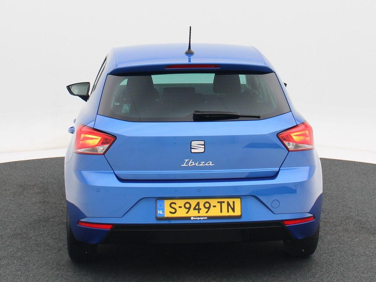 Seat IBIZA 1.0 TSI Style Business Connect | Digitaal Dashboard | Adaptive Cruise | Stoelverwarming | Navigatie | CarPlay | Sensoren | 15 Inch | 66.799 Km!!