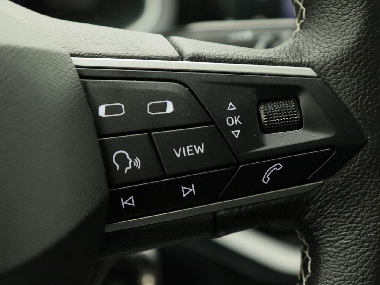 Seat IBIZA 1.0 TSi Style Business Connect | Cruise | Climate | CarPlay | Stoelverwarming | Parkeersensoren | 81.202 Km!!