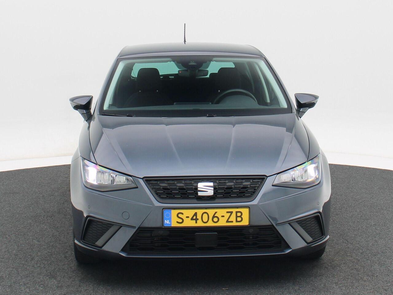 Seat IBIZA 1.0 TSi Style Business Connect | Cruise | Climate | CarPlay | Stoelverwarming | Parkeersensoren | 81.202 Km!!