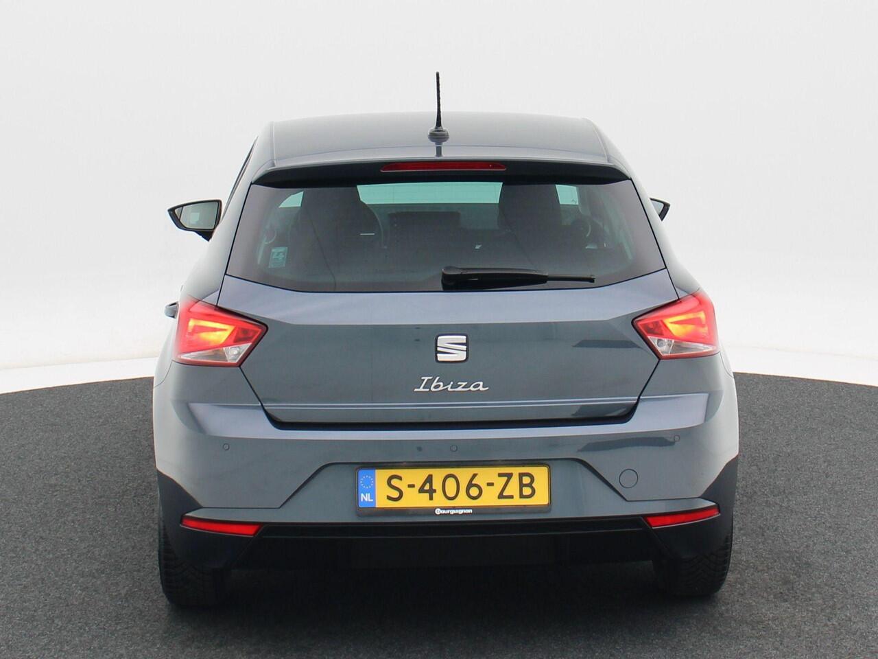 Seat IBIZA 1.0 TSi Style Business Connect | Cruise | Climate | CarPlay | Stoelverwarming | Parkeersensoren | 81.202 Km!!