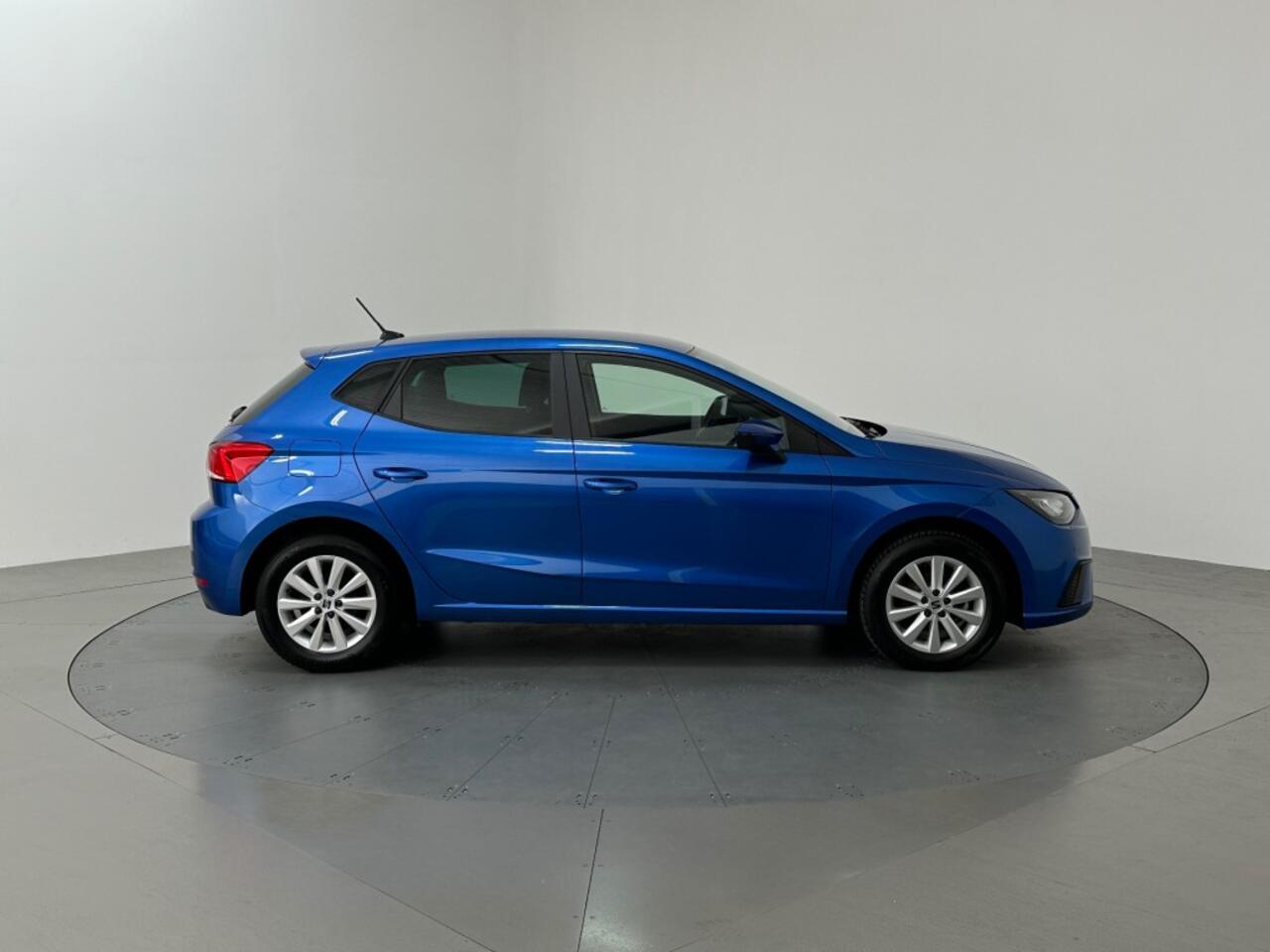 Seat IBIZA 1.0 ECOTSI STYLE BNS CONNECT NAVI PDC V+A
