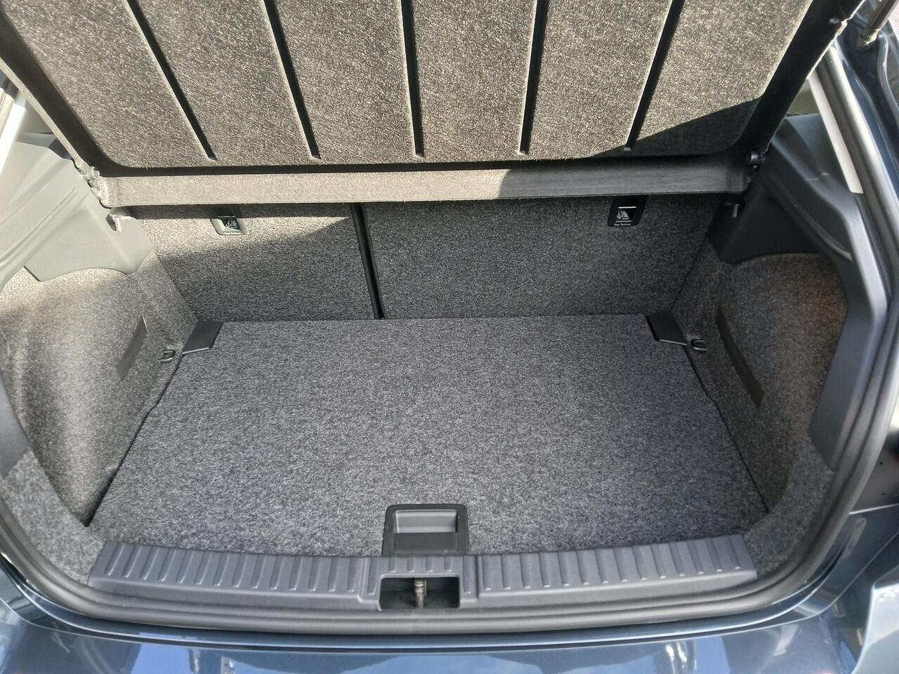 Seat IBIZA 1.0 EcoTSI 116pk + Camera + Carplay + Dodehoek detec. + Winterpakket etc.