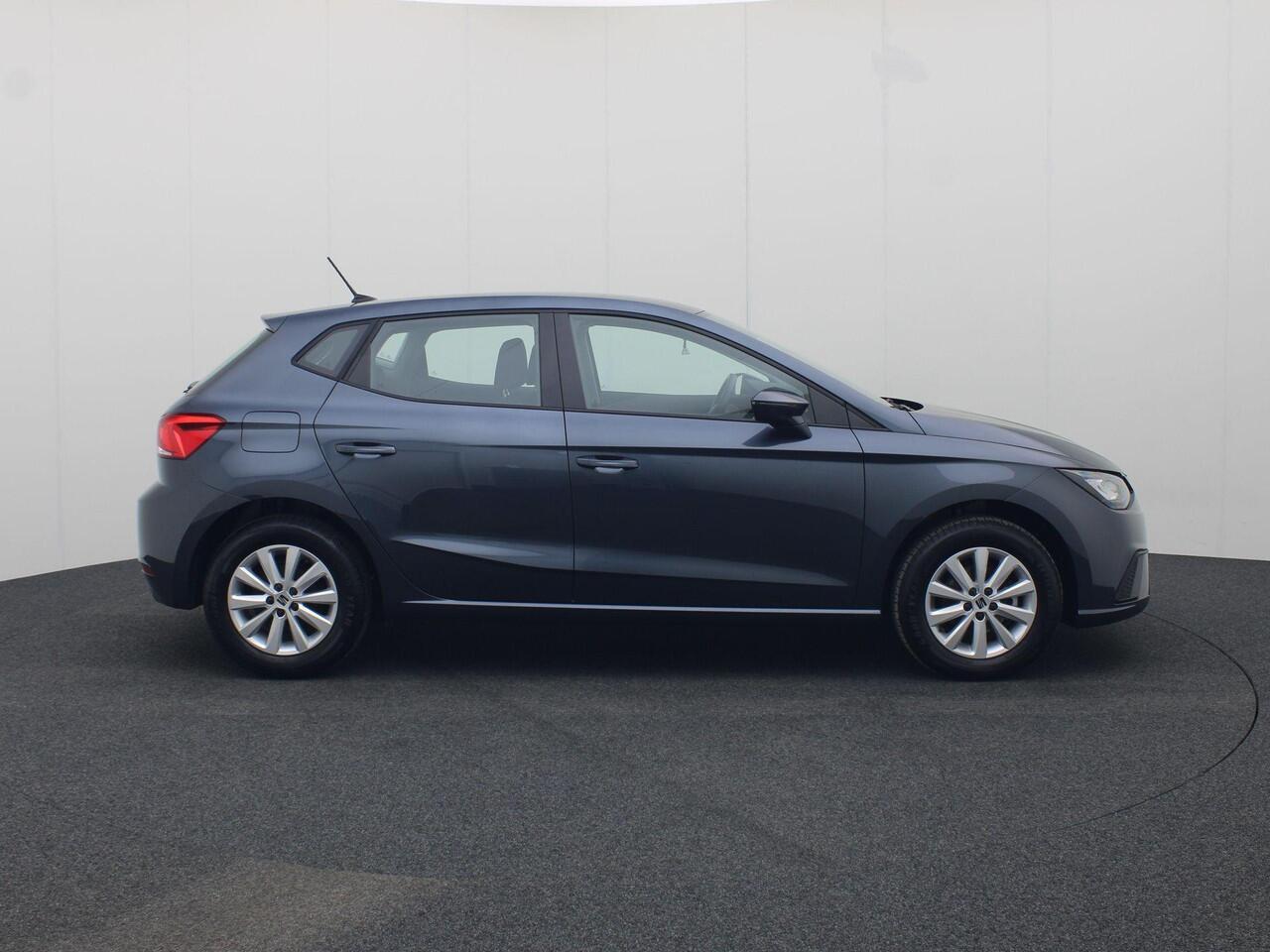 Seat IBIZA 1.0 EcoTSI/95PK Style · Apple/Android Car Play · Parkeersensoren · Lane assist · Garantie t/m 23-04-2028 of 100000km