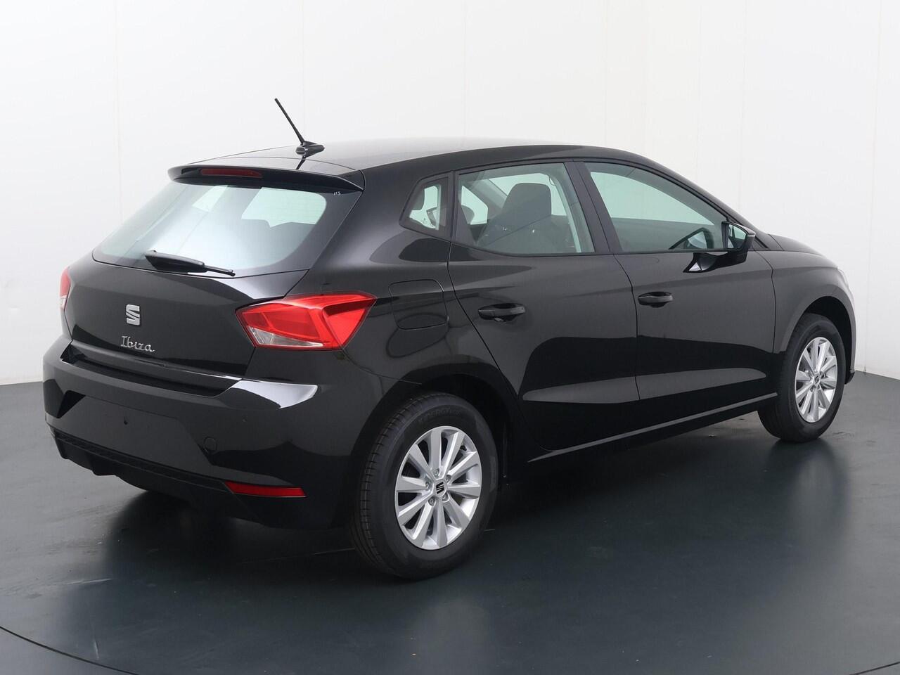 Seat IBIZA Style Plus 1.0 70 kW / 95 pk EcoTSI Hatchback 5 dr