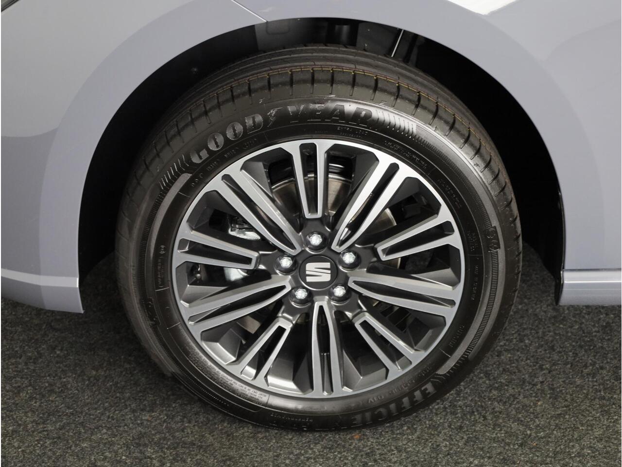 Seat IBIZA Style 1.0 TSI 95 pk 5 versn. Hand | 16 inch | Carplay | Cruise Control | Graphene Grey | Park Assist | Airco