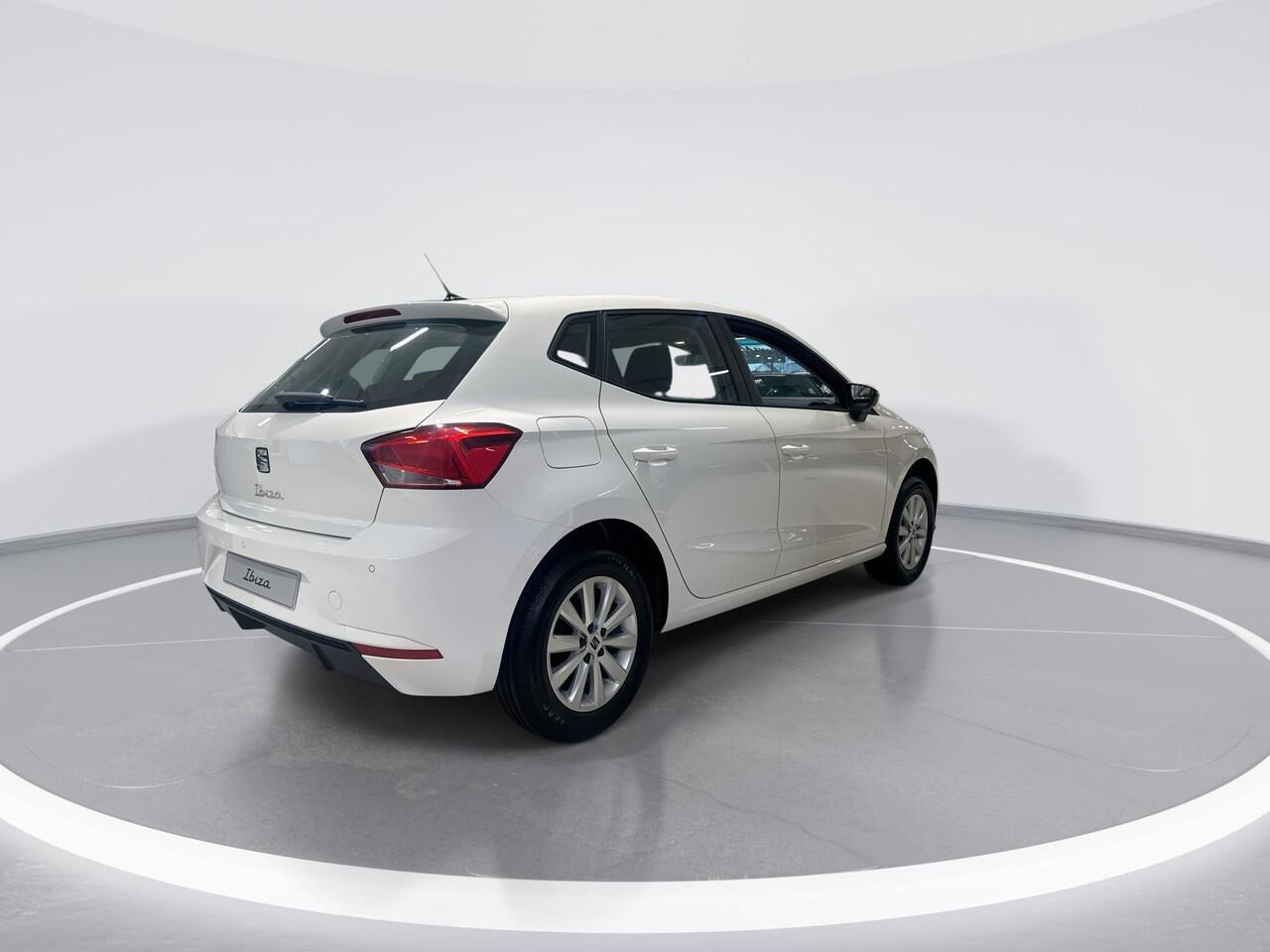 Seat IBIZA 1.0 EcoTSI Style APPLE CARPLAY Lichtmetalen velgen | Parkeersensoren | 2500 herwaardering!!