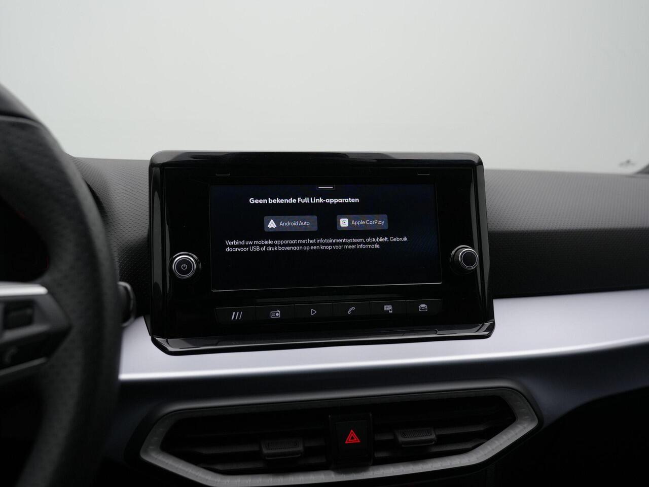 Seat IBIZA 1.0 EcoTSI 115 pk DSG FR | Adaptive Cruise | Parkeersensoren voor/achter | Carplay