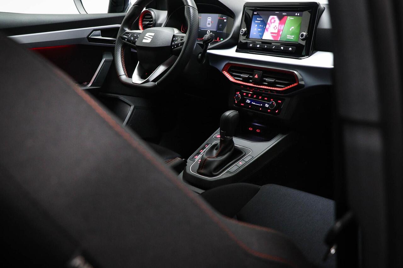Seat IBIZA 1.0 EcoTSI FR Business Connect | NAVIGATIE- PACK | DAB | FULL LINK | CAMERA | 18"