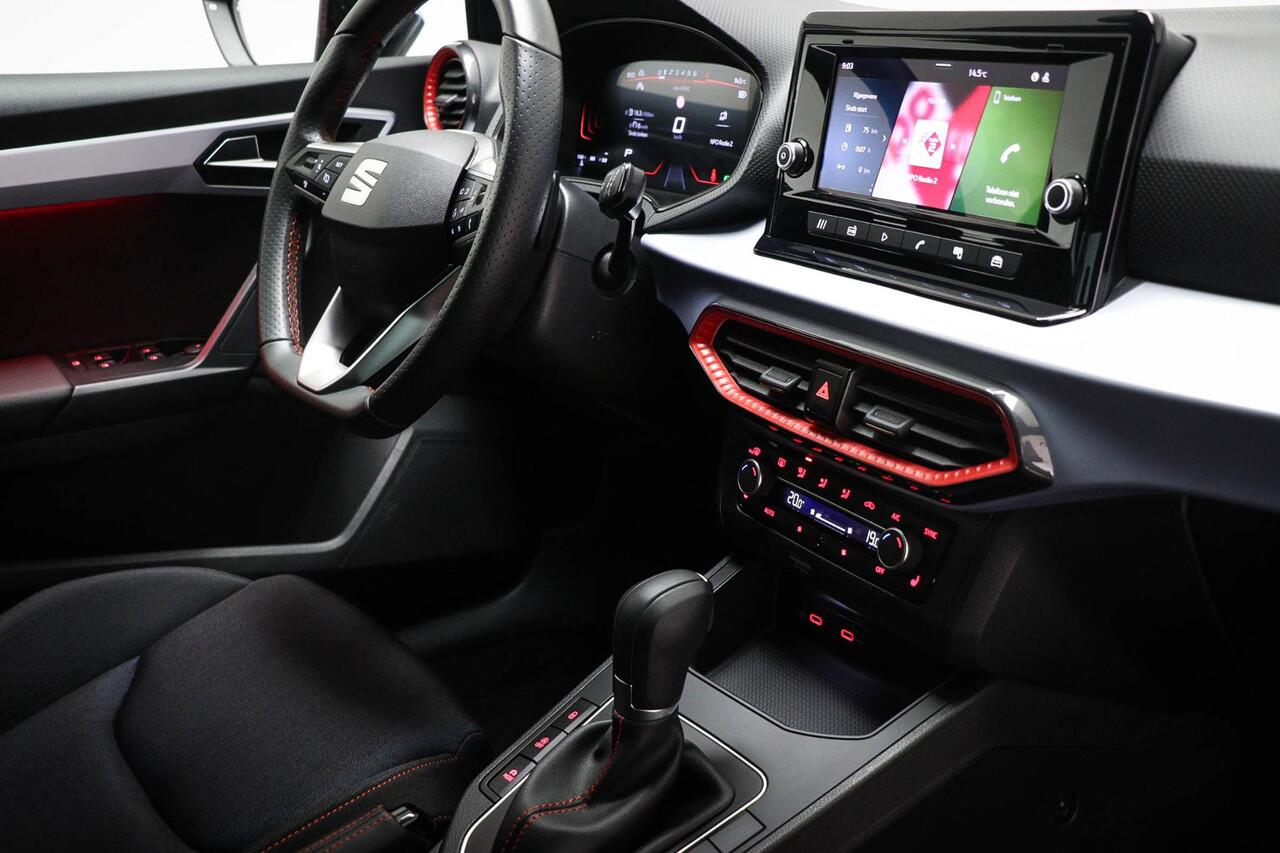 Seat IBIZA 1.0 EcoTSI FR Business Connect | NAVIGATIE- PACK | DAB | FULL LINK | CAMERA | 18"