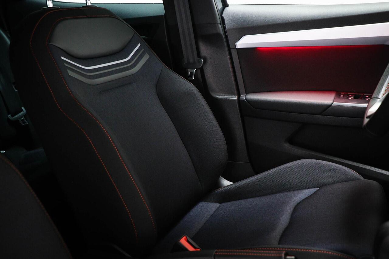 Seat IBIZA 1.0 EcoTSI FR Business Connect | NAVIGATIE- PACK | DAB | FULL LINK | CAMERA | 18"