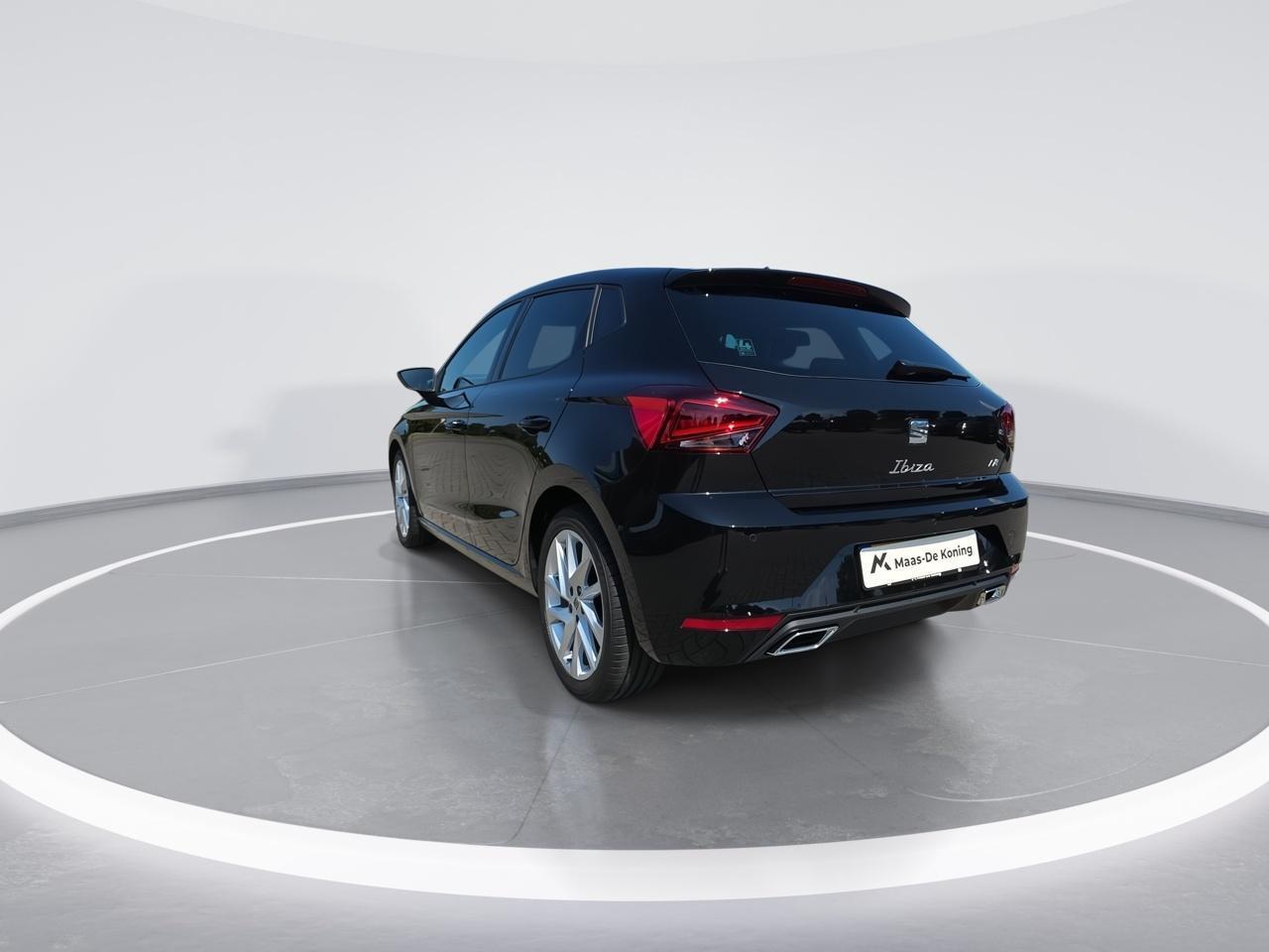 Seat IBIZA FR Business Connect 1.0 EcoTSI 70 kW / 95 PK Hatch | 5 versn. handgeschakeld | Herwaardering! | Privatelease 410,- Per maand!
