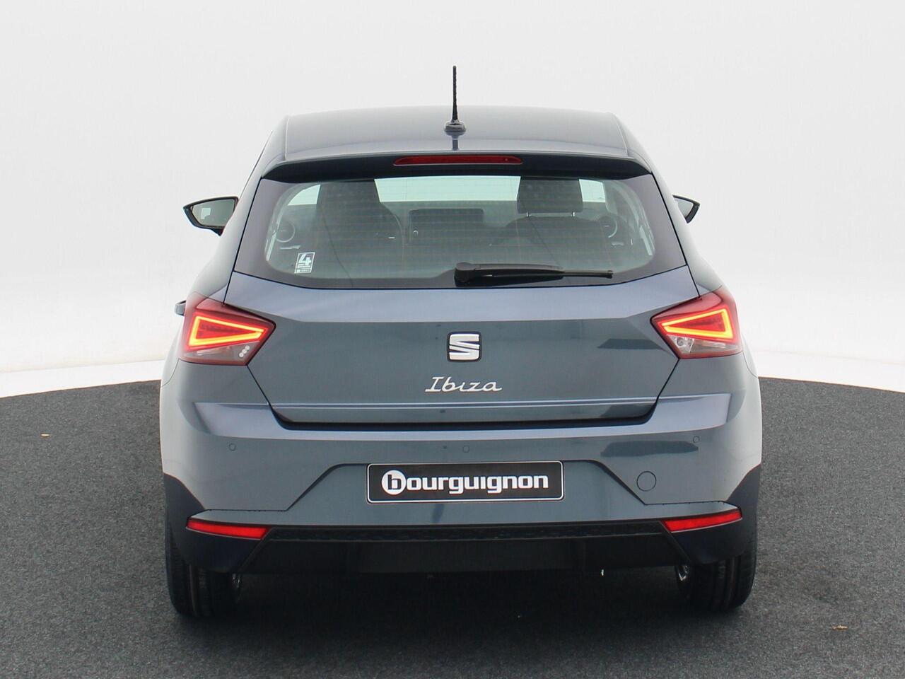 Seat IBIZA Style 1.0 TSI 95pk | Parkeersensoren | Cruise control | Airco | Apple carplay / Android auto