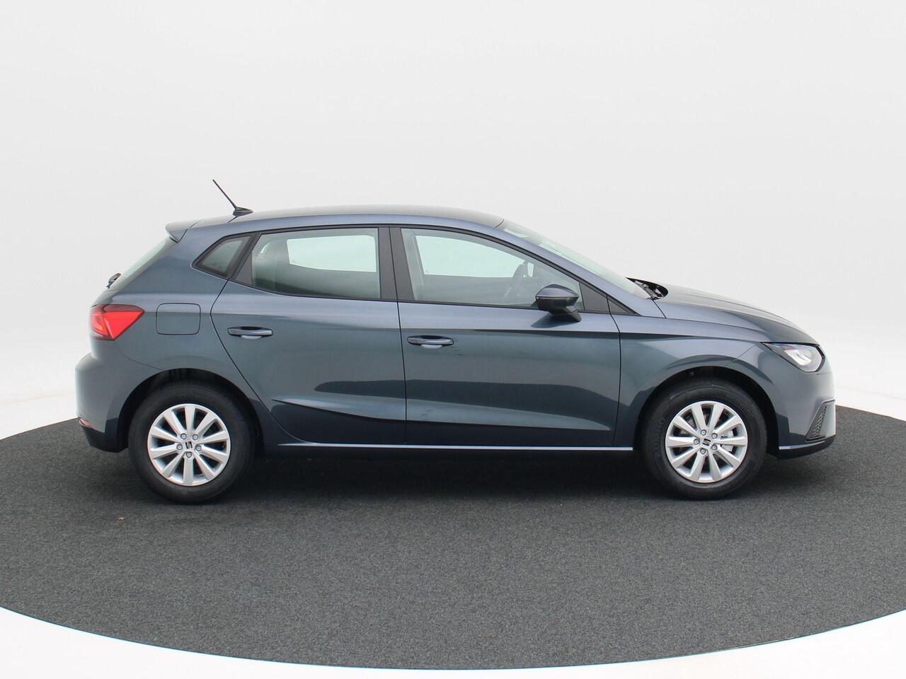 Seat IBIZA Style 1.0 TSI 95pk | Parkeersensoren | Cruise control | Airco | Apple carplay / Android auto